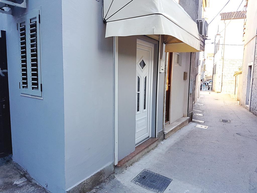 Room Ivana With Private Bathroom - Center Of Split Exterior foto