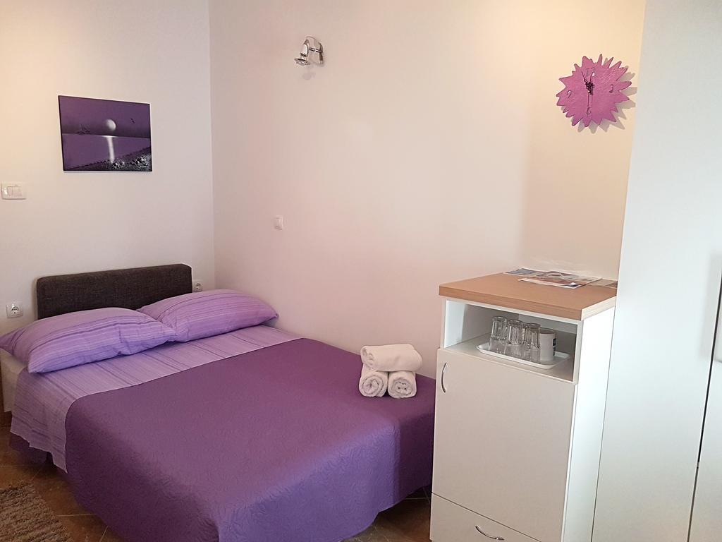 Room Ivana With Private Bathroom - Center Of Split Exterior foto